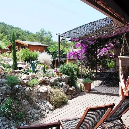 Casa de Férias Le Mas Du Pic Des Fees